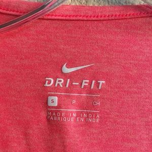 Nike Tops - Nike muscle tank Nike Tops - Nike muscle tank